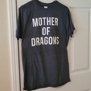 Mother of Dragons t shirt. Size M